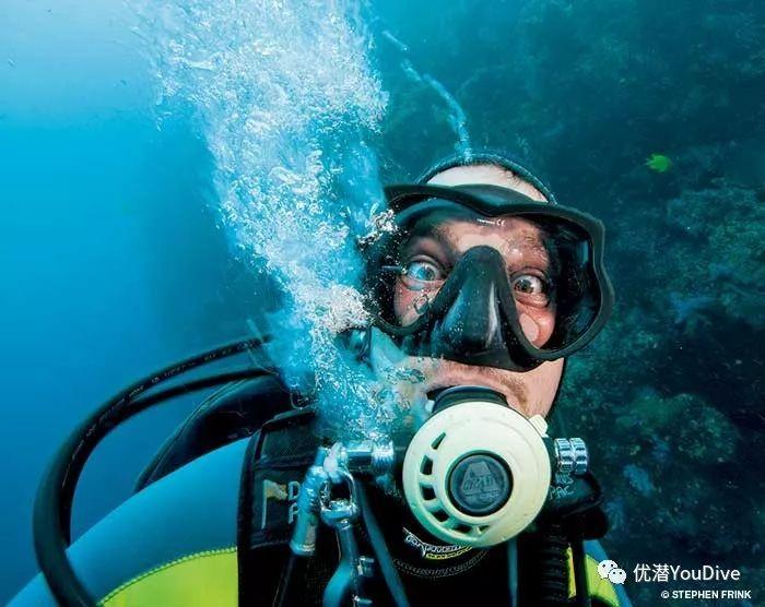 化学高手，我有一道化学题不会，请帮帮我，谢谢您了！！！